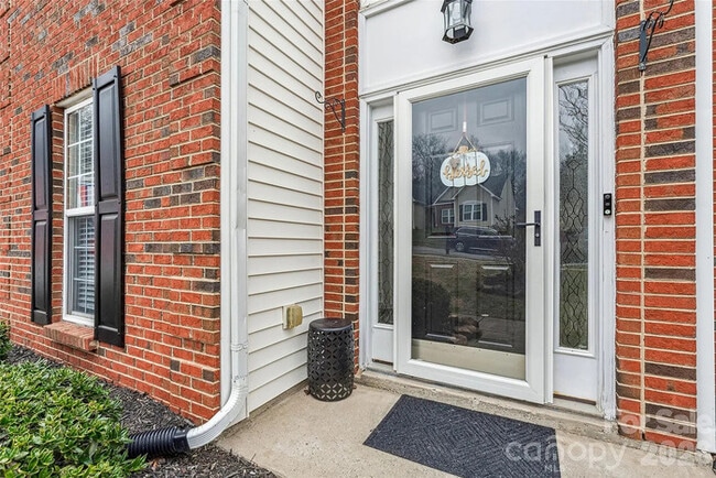 Foto del edificio - Earn Wealth While Leasing - Like a Homeowner - Lease to Own