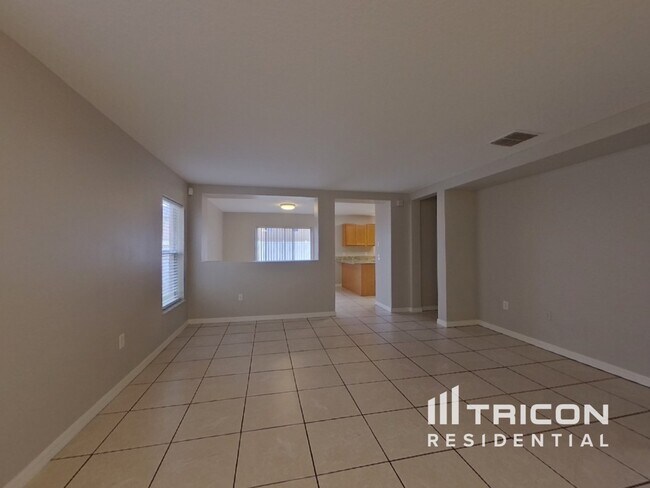 Building Photo - 4621 Ross Lanier Lane Kissimmee FL