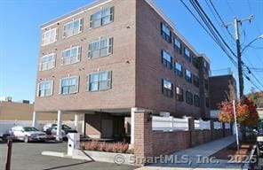 Building Photo - 947 Hope St