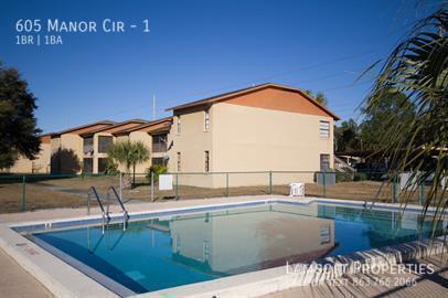 Foto del edificio - 605 Manor Cir
