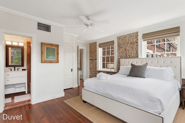 Building Photo - 2 br, 2.5 bath House - 22 Wentworth Street