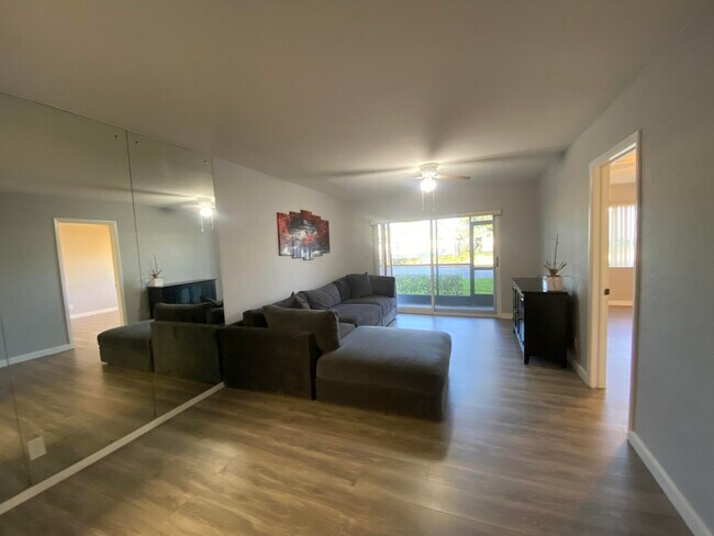 Foto del edificio - 4140 NW 90th Ave