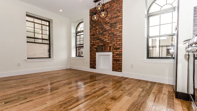 Building Photo - 230 Bushwick Ave