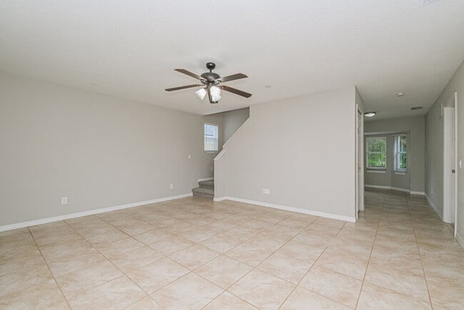 Building Photo - 8439 Hawbuck St