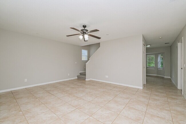 Foto del edificio - 8439 Hawbuck St