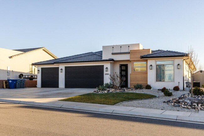 Building Photo - Beautiful 3 bed 2 bath Home!