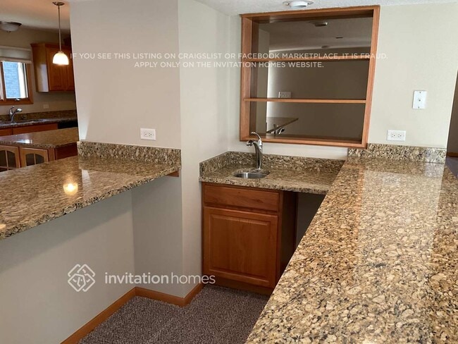 Building Photo - 1021 Amlin Terrace