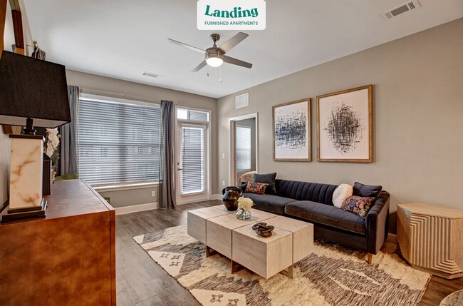 Foto del edificio - 11240 Woolwich St