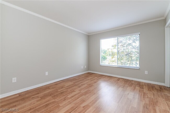 Foto del edificio - 2809 Greendale Rd