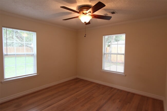 Building Photo - 6630 Corbin St