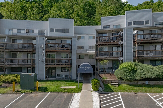 East Ridge Condominium