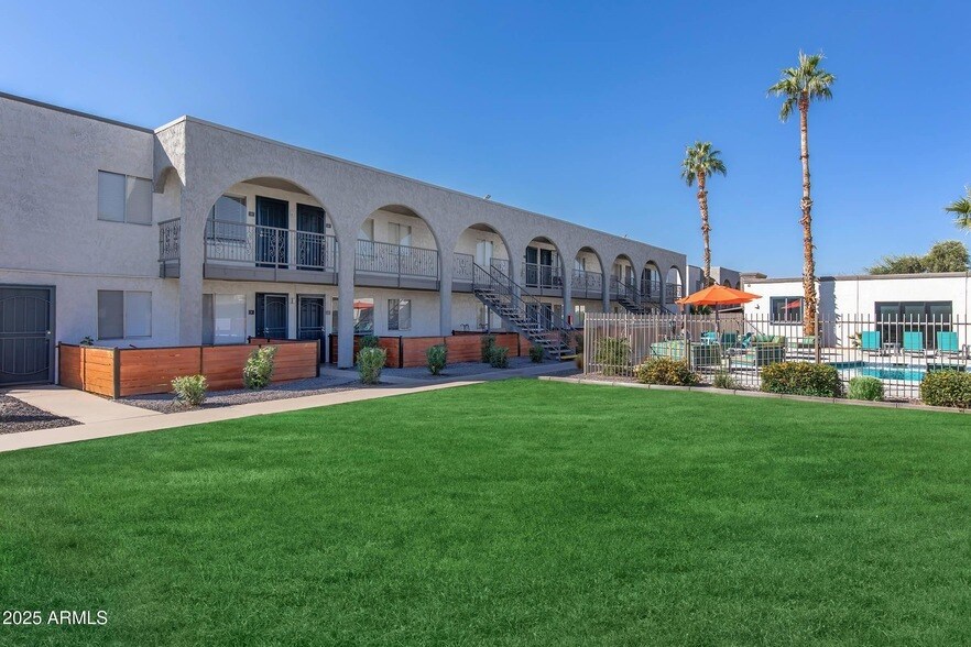 Foto principal - 10860 N 85th Ave