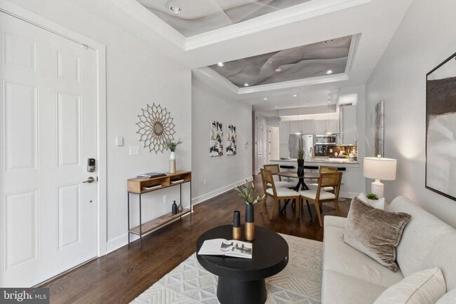 Foto del edificio - 652 L St NE