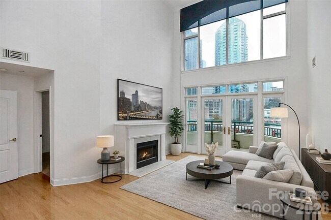 Foto del edificio - 401 N Church St