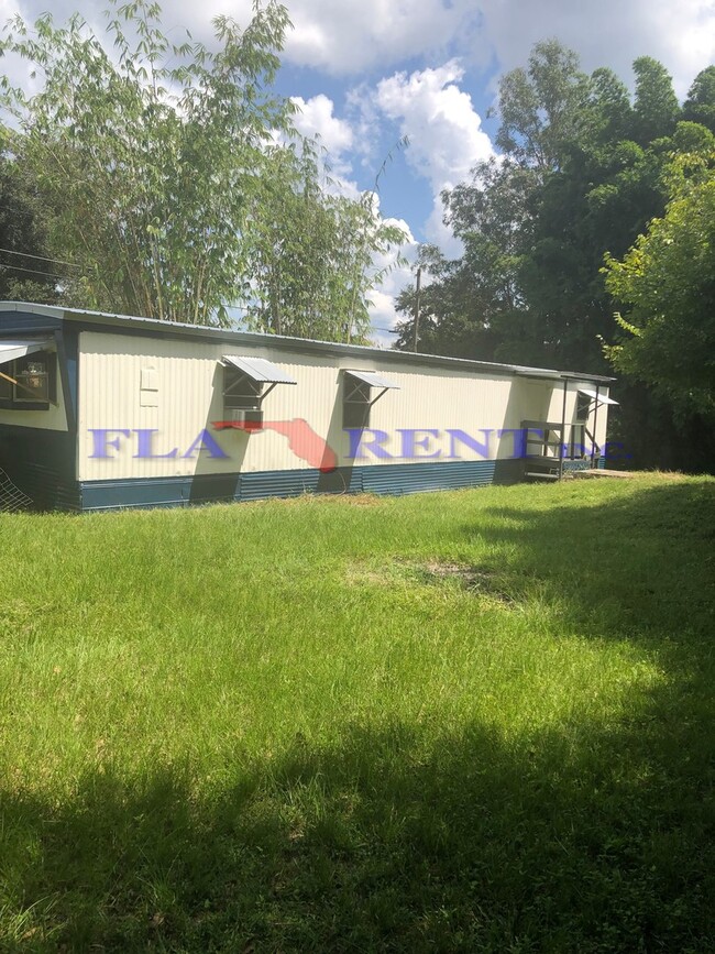 Building Photo - **2/1 Mobile home in Orlando**