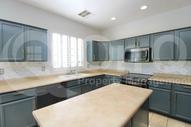 Building Photo - 3538 S Cupertino Dr