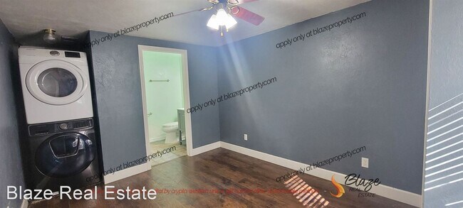 Building Photo - 3 br, 2 bath House - 2806 S Jackson