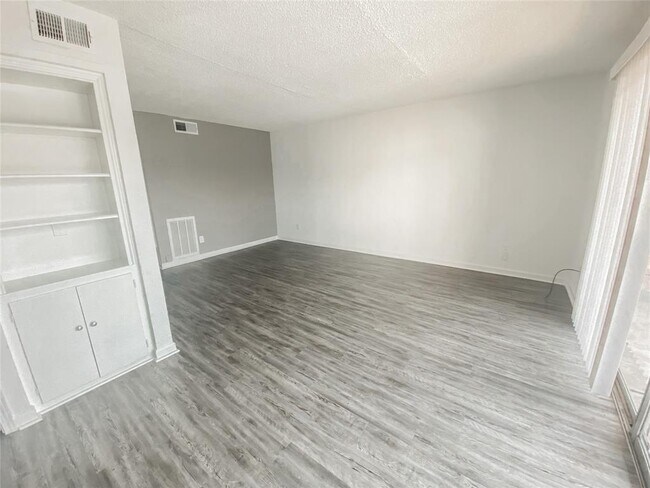 Foto del edificio - 3262 Branard St