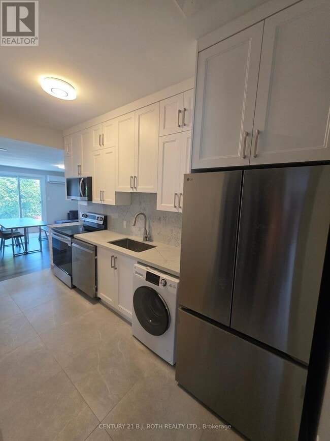 Photo du bâtiment - 82 Albert St N