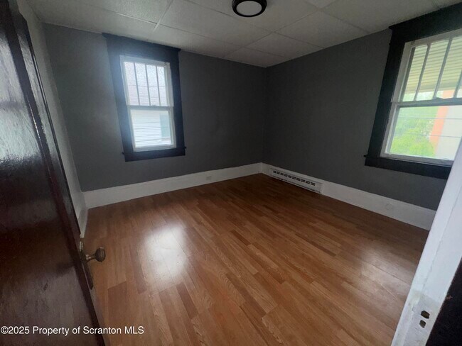 Foto del edificio - 416 Hickory St
