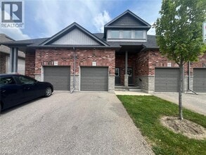 Building Photo - 206 Jessica Cres