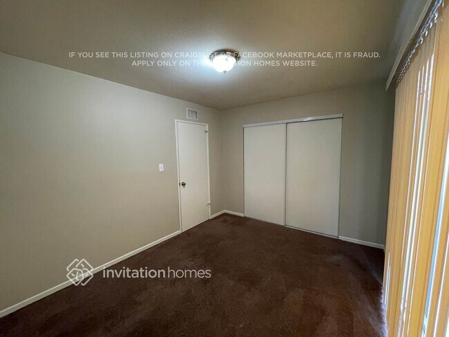 Foto del edificio - 2105 Lysander Ave