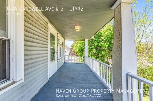 Foto del edificio - 9404 Cardwell Ave