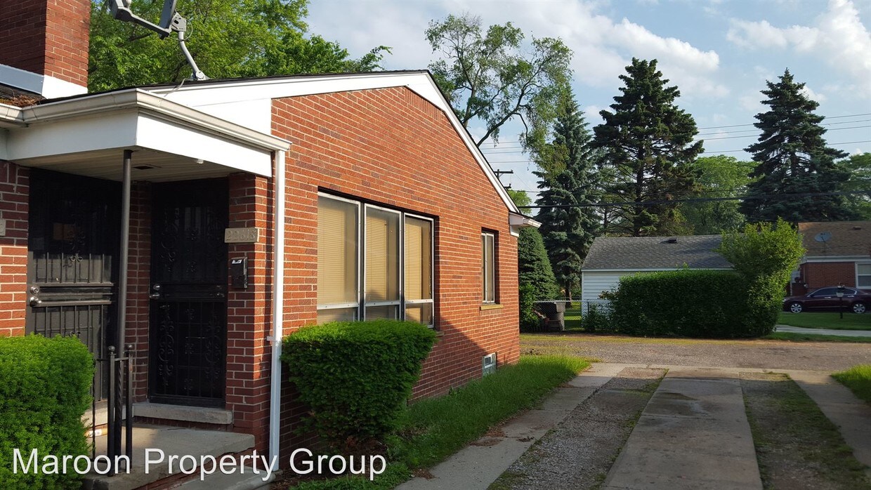 Foto principal - 22618 Plymouth Rd