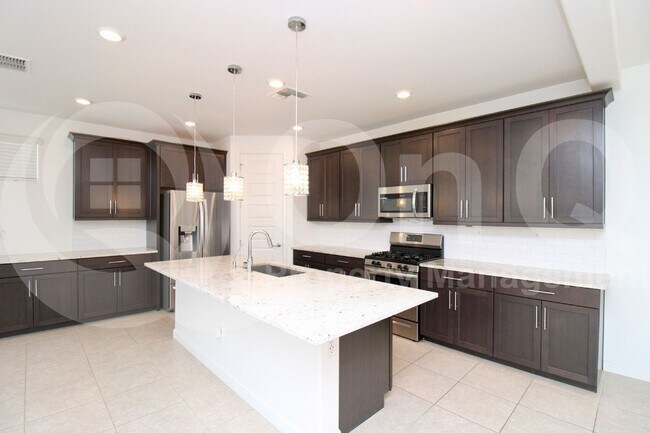 Foto del edificio - 1130 E Armstrong Wy
