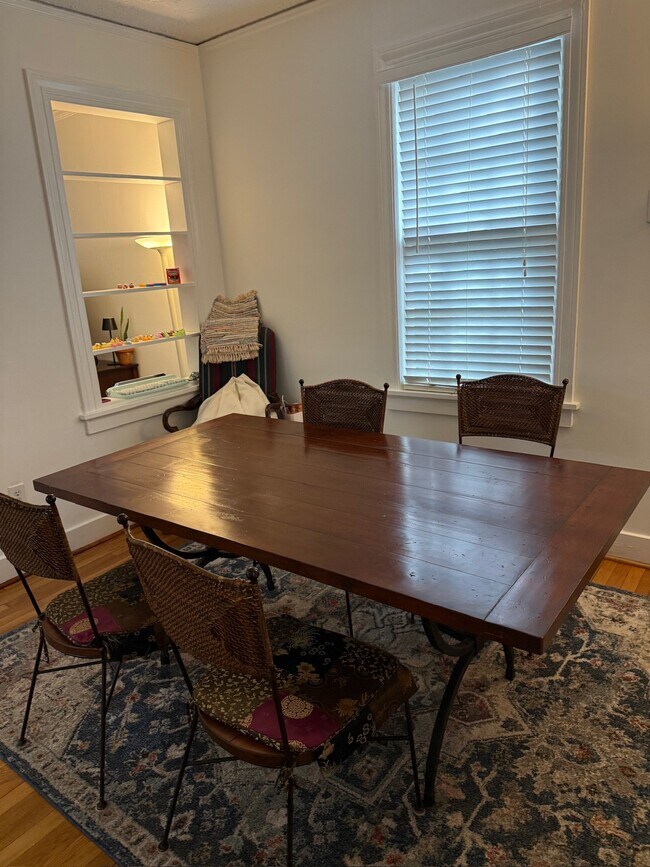 Foto del edificio - 1710 Ohio Ave