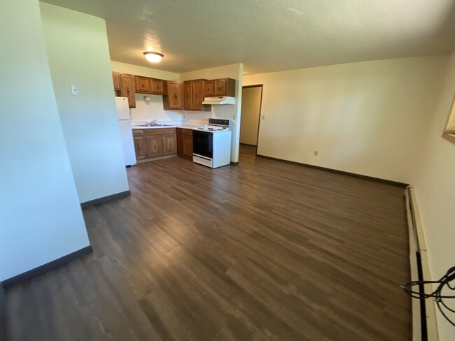 Foto del edificio - 215 6th Ave SW