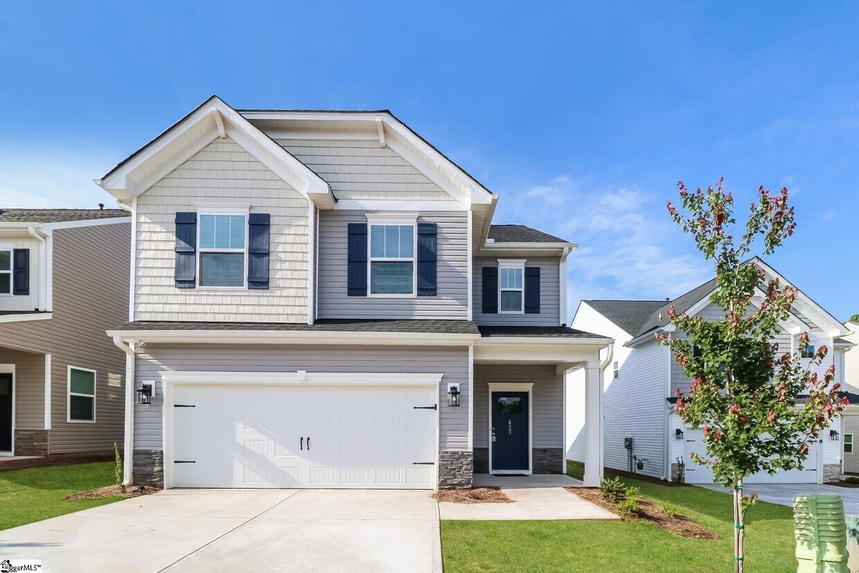 Foto principal - 623 Goldburn Wy