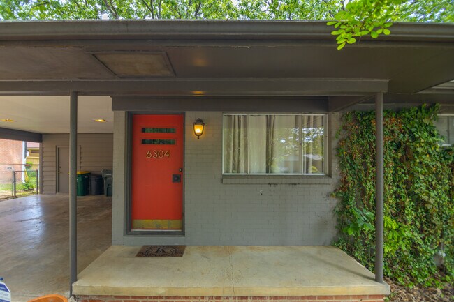 Building Photo - 6304 Ridgecrest Dr