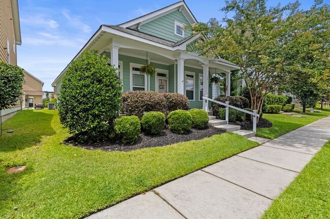 Building Photo - Available Now!  This is THE HOUSE.