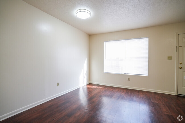 2BR, 1.5BA - 900SF - Dining Room - Windsor Village Apartments