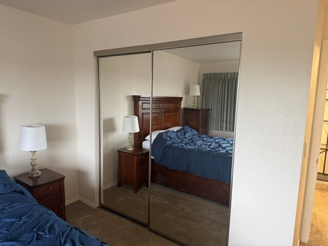 Foto del edificio - 3105 Lakeshore Dr