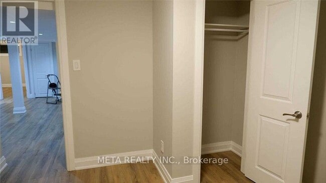 Building Photo - 101 Greenock Ave