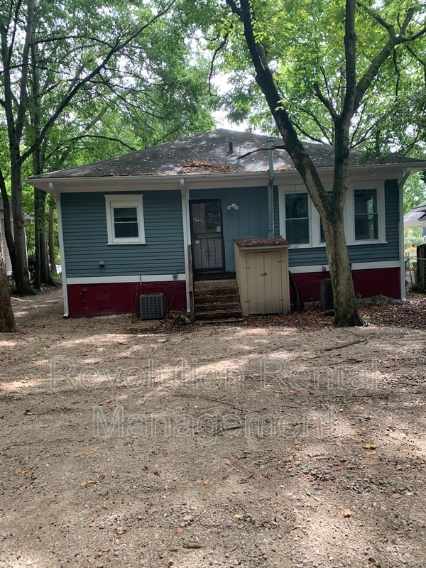 Building Photo - 641 Moreland Ave SE