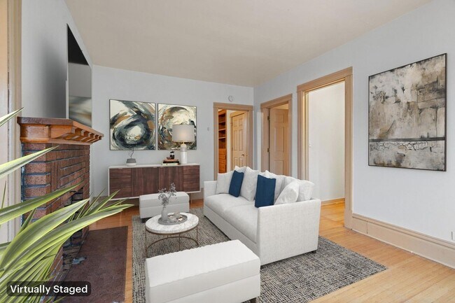 Foto del edificio - 2744 Fremont Ave S