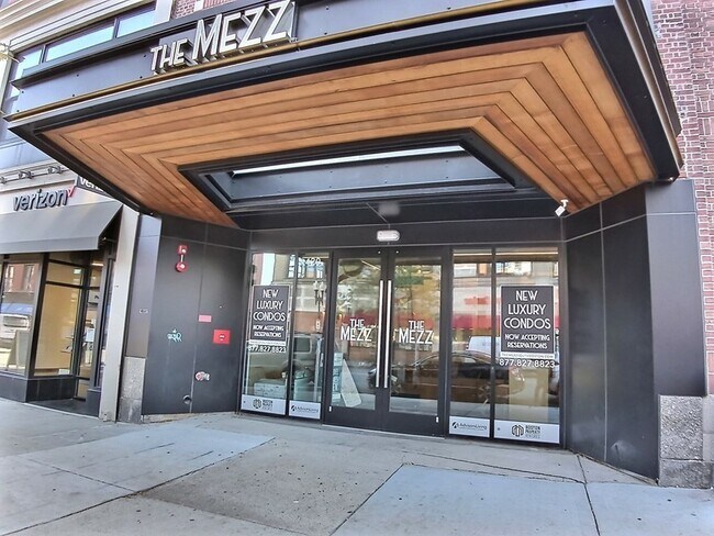 Foto del edificio - 420 W Broadway