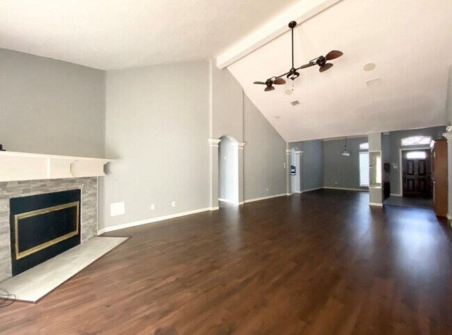 Foto del edificio - 18011 Pelican Way Rd