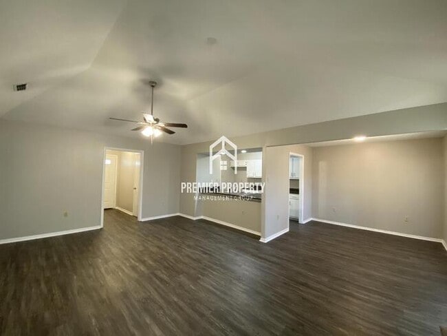 Building Photo - 4474 Bonnie Brae Dr