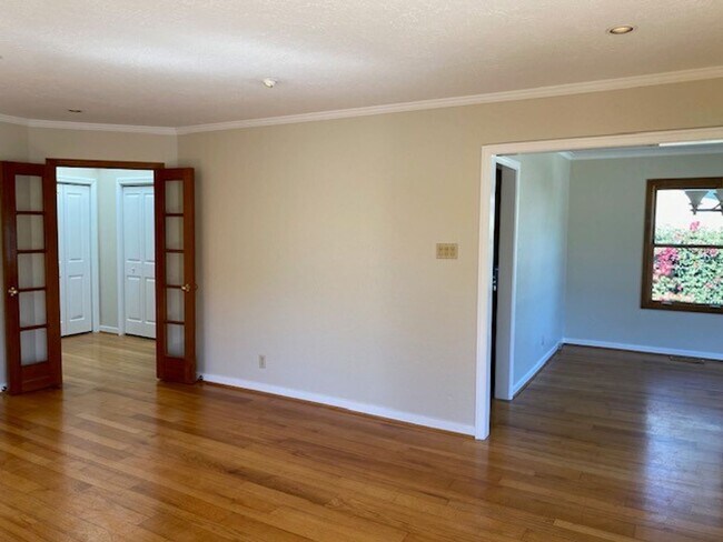 Foto del edificio - Charming home in great location
