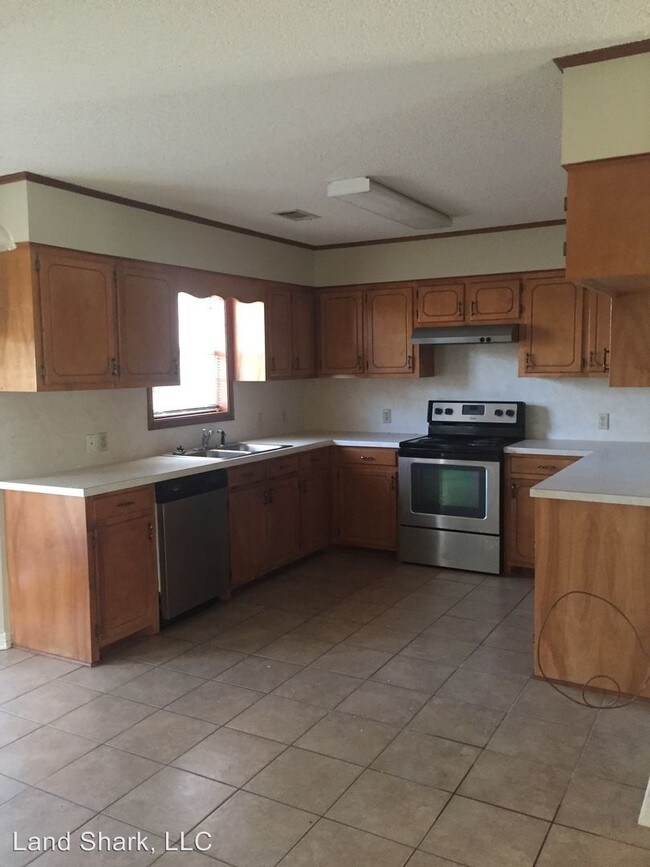 Building Photo - 3 br, 2 bath House - 765 Keystone Road