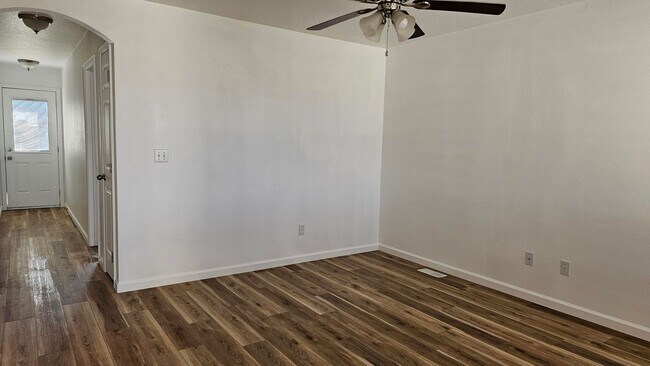 Foto del edificio - 14th Mtn. Home Duplex