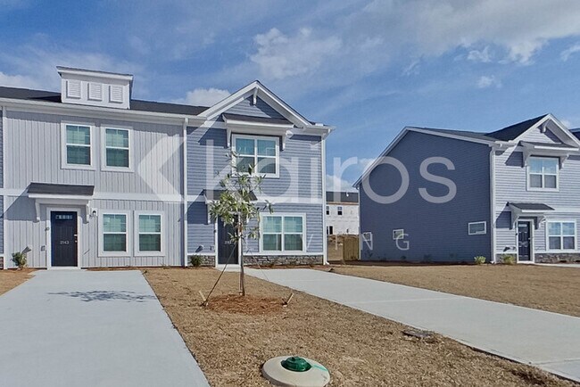 Foto del edificio - 2153 Banyon Cir