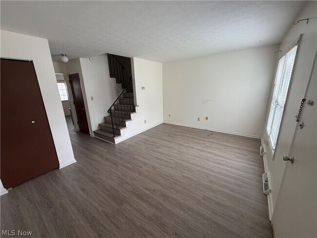 Foto del edificio - 58 N Pershing Ave