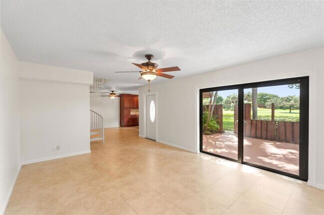 Building Photo - 2060 SW 90th Ave