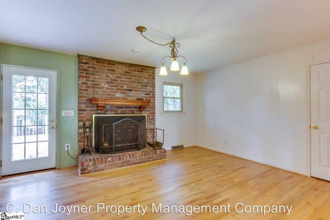 Foto del edificio - 203 Wakewood Way