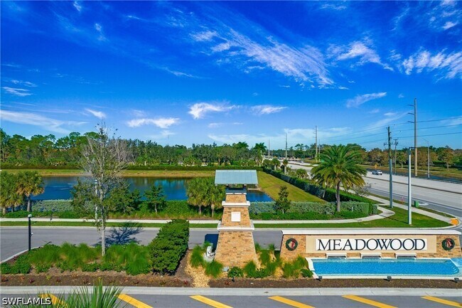 Foto del edificio - 15100 Wildflower Cir